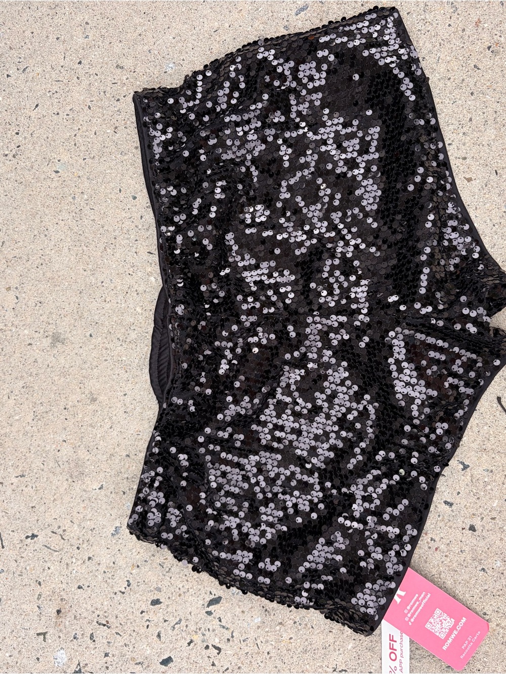 ROMWE Black Shimmering Sequin Party Shorts Size XL - NWT